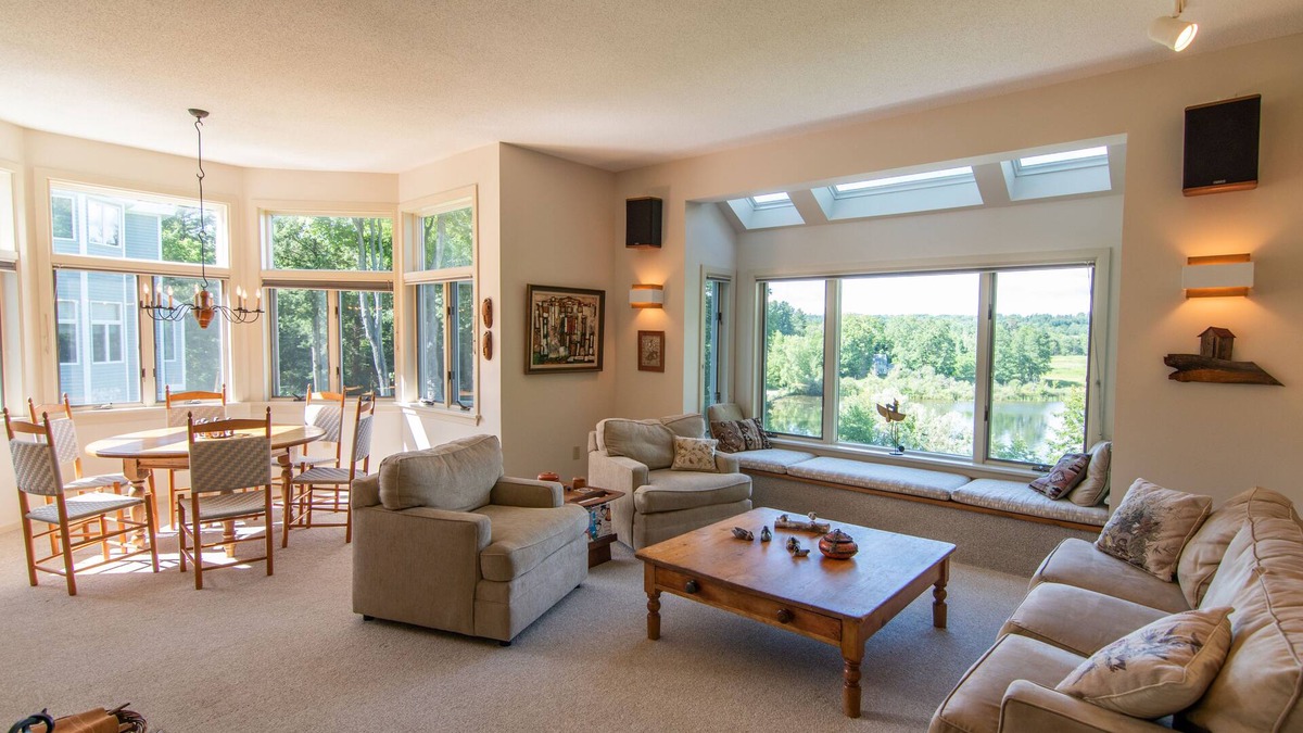 Lenox Dale Condo | Spacious, Lake View Condo Near Tanglewood in the Heart of the Berkshires!