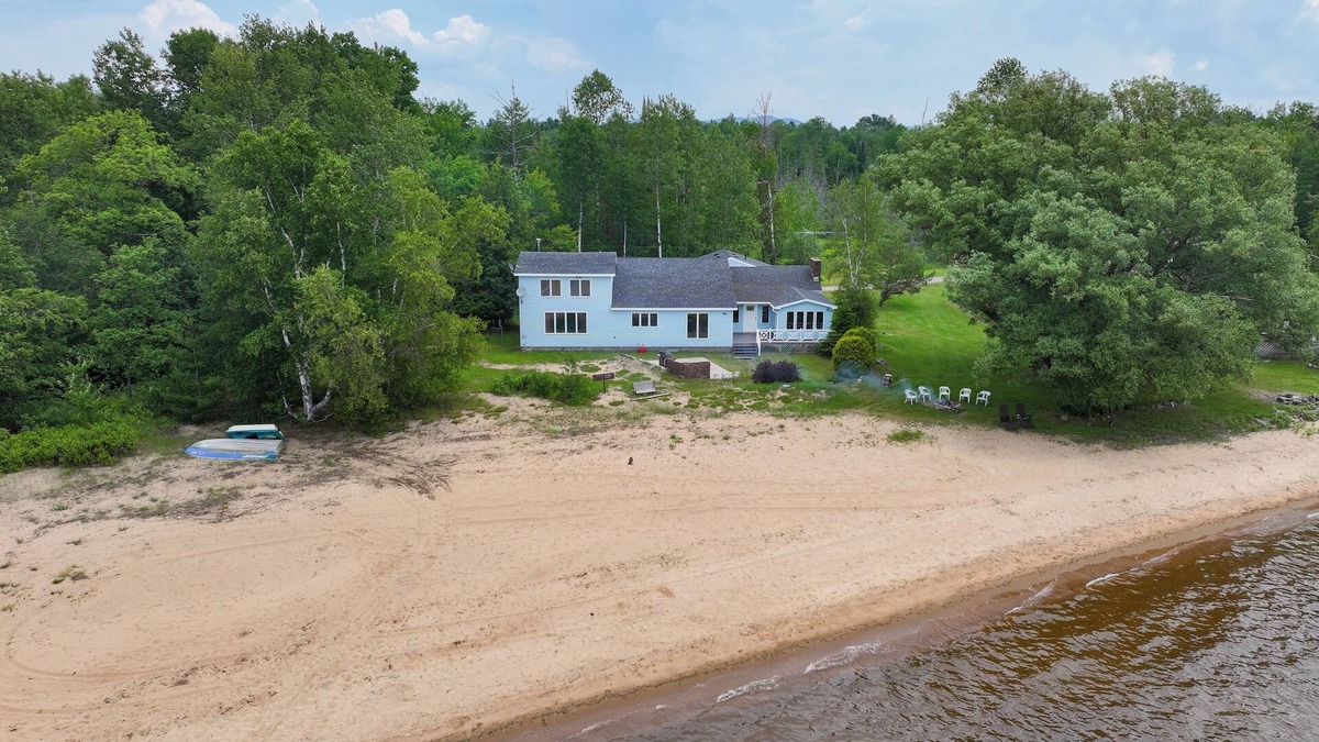 Merrill Cabin | Spacious Lakefront cabin on Lake Chateaugay with private beach.