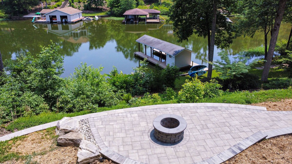 Mineral House | Spacious lakefront home w/boat dock, fire pit & pool table - dogs OK