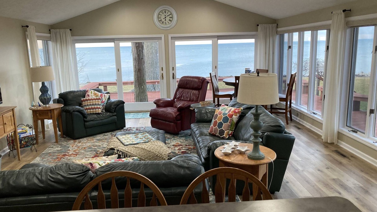 Huron House | Spacious Lakefront Home with Amazing View