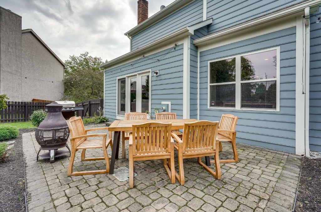 Lewis Center House | Spacious Lewis Center Home with Yard and Gas Grill!