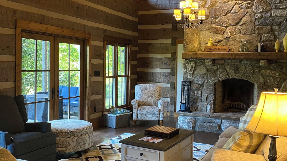 Franklin Cabin | Spacious lodge in peaceful mountain cove with trails, pond, waterfalls and more!