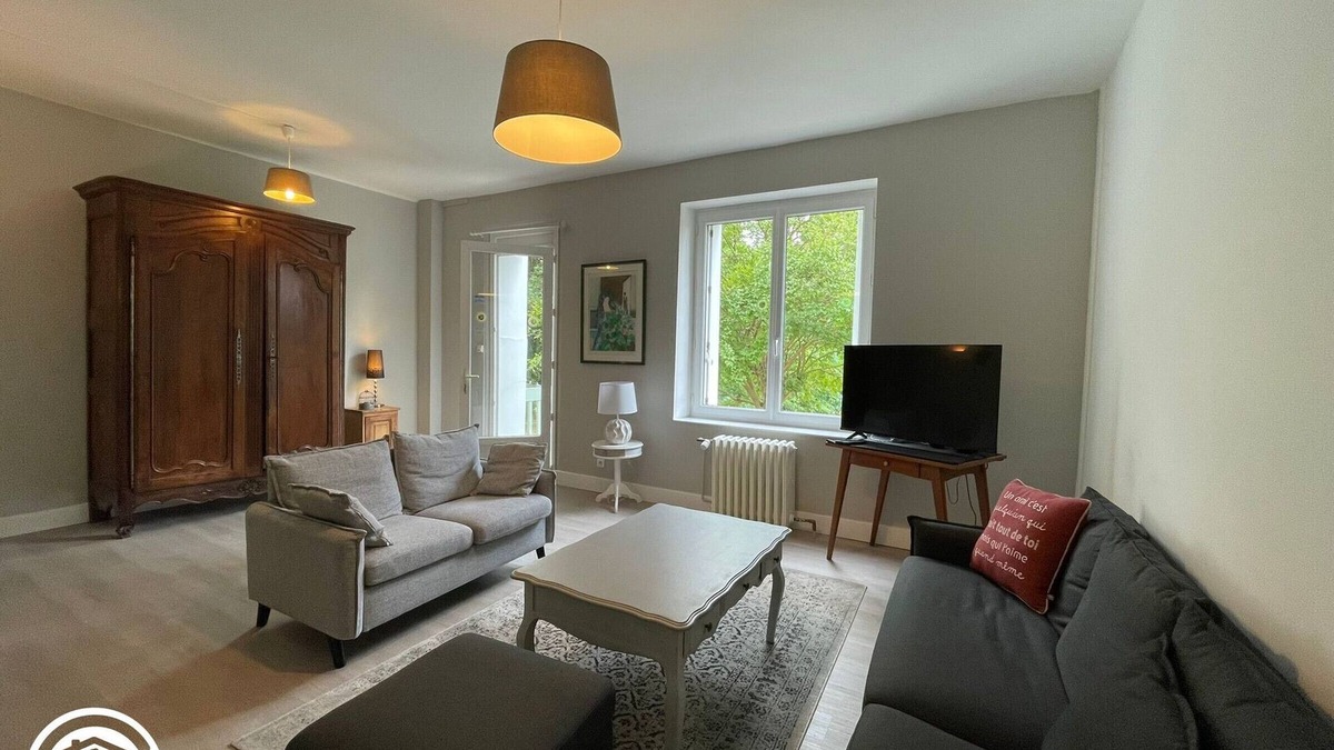 Cheffois Cottage | Spacious lodging near Puy du Fou