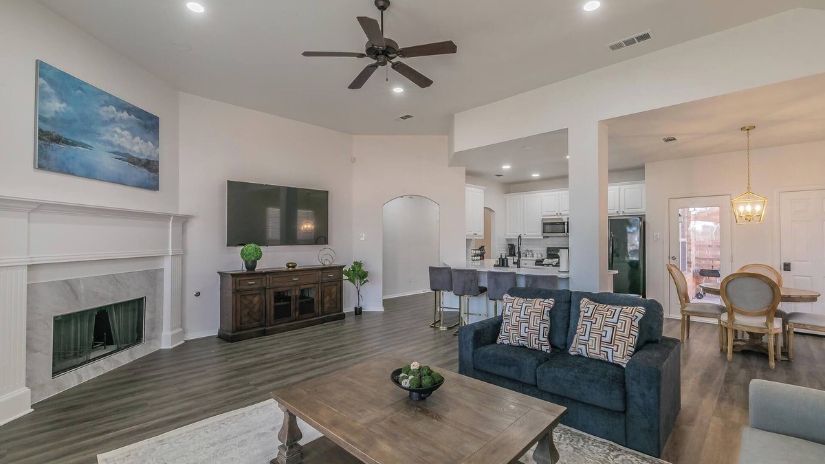 Frisco House | Spacious Lux Modern house in Frisco