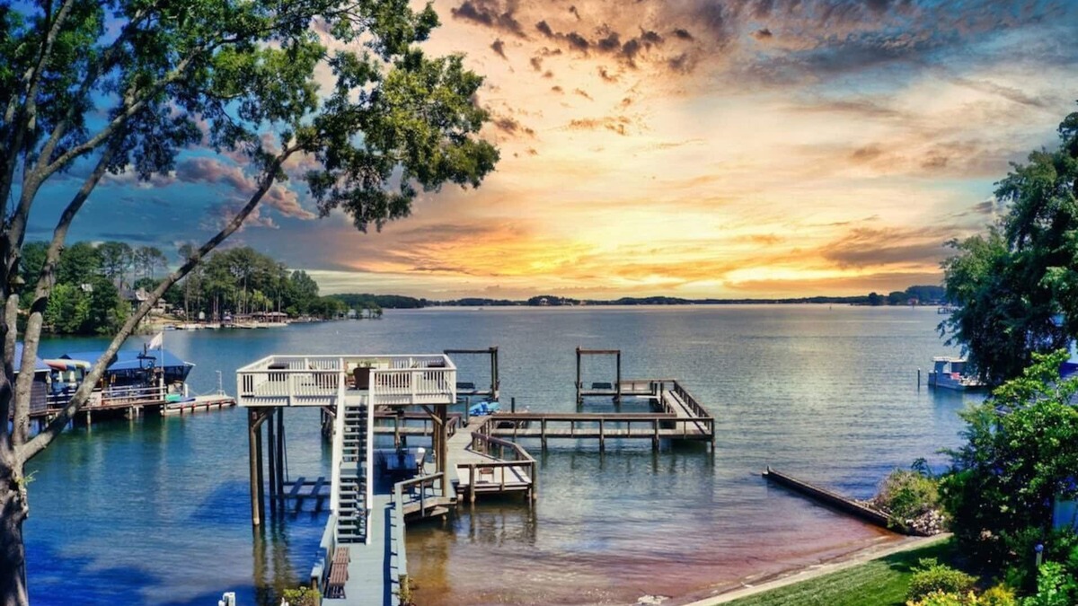 Denver House | Spacious, luxurious Port Royale Lakefront, water access and a massive Dock, wide lake view sleeps 22