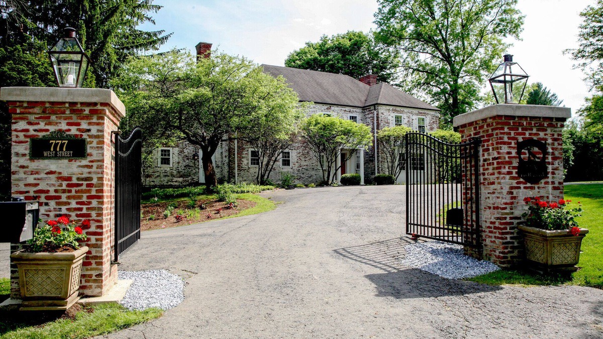 Pittsfield House | Spacious Luxury Berkshire's Estate on 21 acres