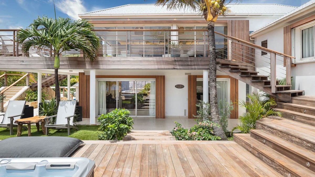 Pointe Milou Villa | Spacious Luxury 4 bedrooms, direct no agencies, fully renovated