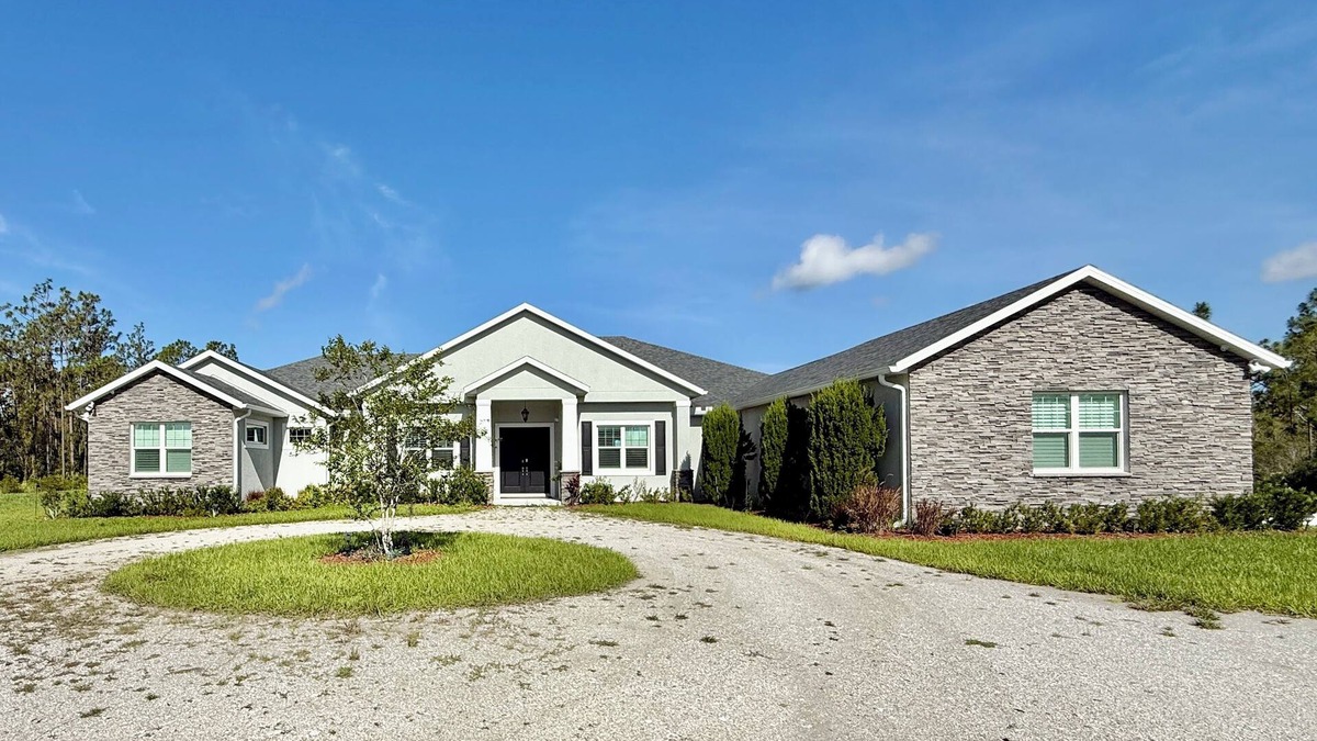 Braden River House | SPACIOUS LUXURY HOUSE IN MYAKKA-5 BEDROOM/6BATHROOM/PIANO WASHER/DRYER-NEAR LAKE