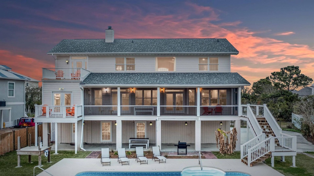 Brunswick House | Spacious|Marsh Views|Pool|10 min from St. Simons
