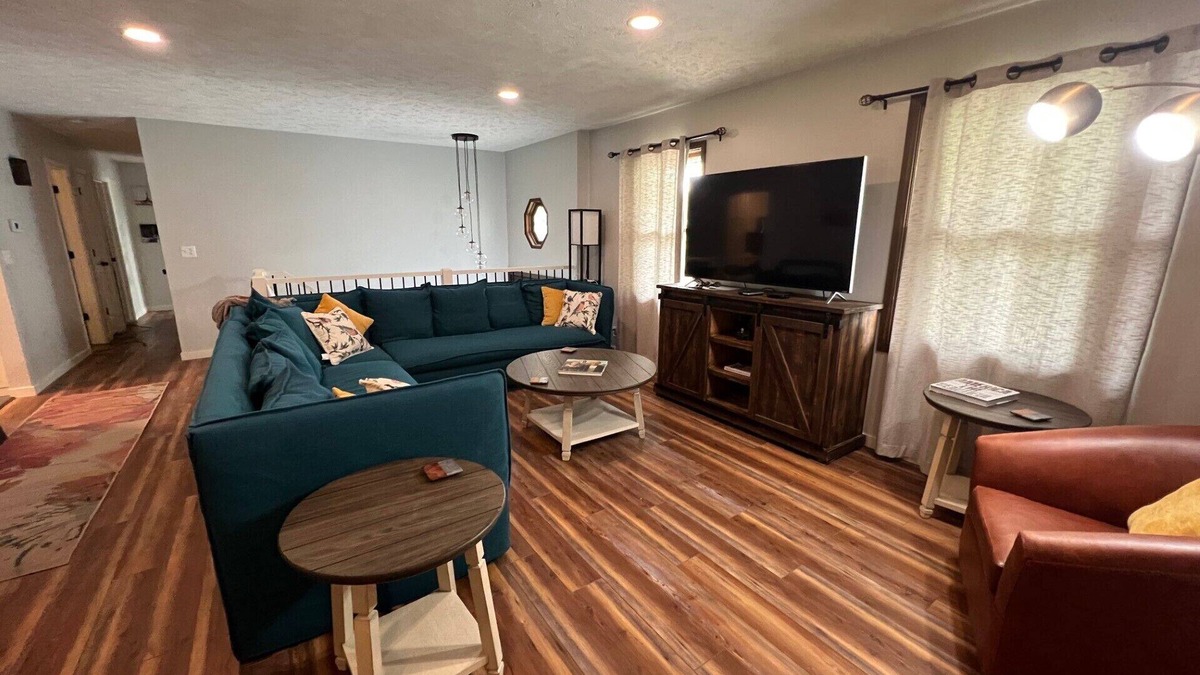 South Central Omaha House | Spacious Midtown Family Retreat - with game room! Family-focus w/new home feel.
