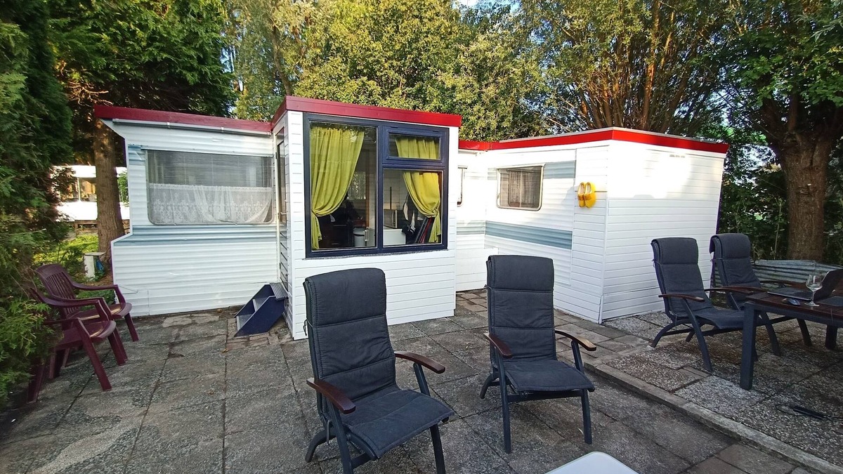 Oude Niedorp House | Spacious mobile home in the heart of Holland
