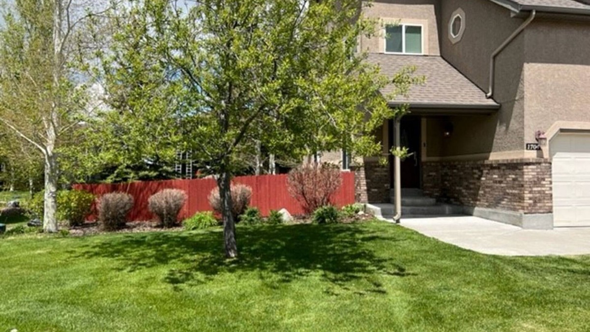 Driggs House | Spacious & Modern Corner Home - Top location, Great Views, Game Room & Bicycles