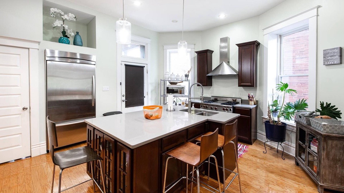 The Gate House | Spacious Modern Home in a Historic, Leafy Neighborhood