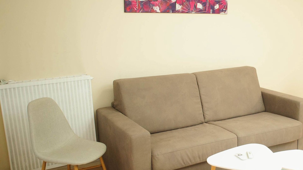 Montaigut Apartment | Spacious, modern T3, near metro and RER station