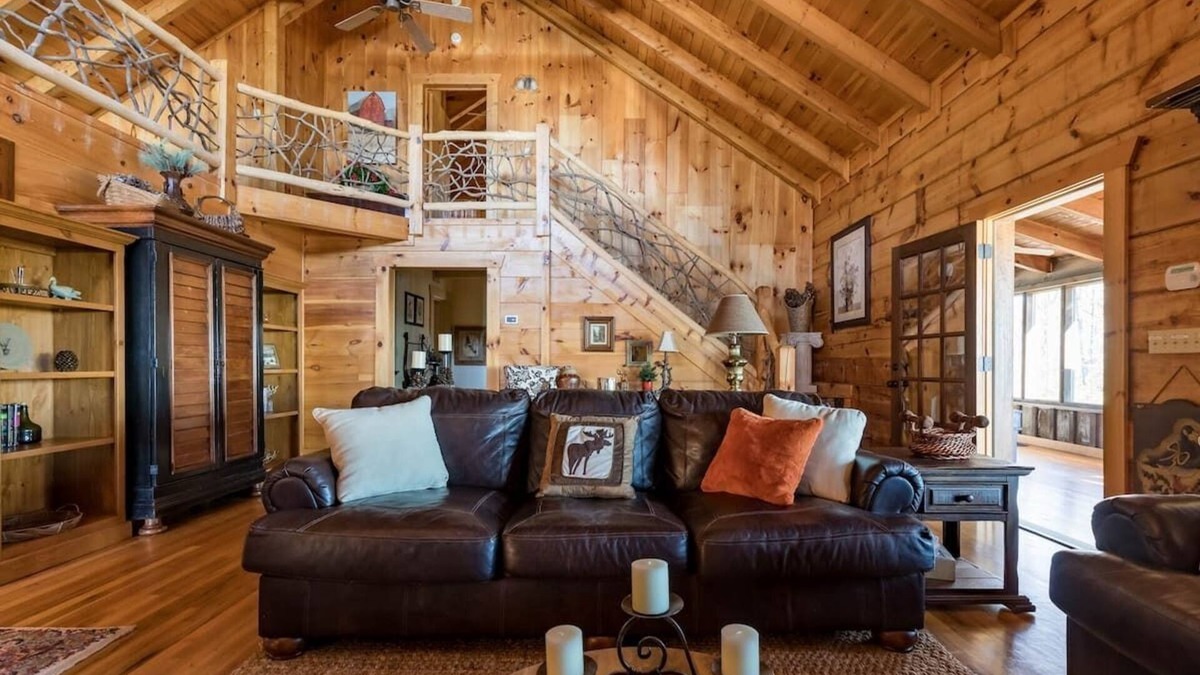 Clayton Cabin | Spacious Mountain Cabin with Sweeping Views
