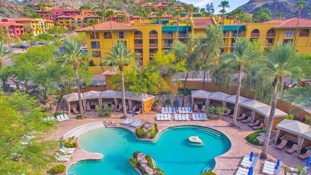 North Mountain Hotel | Spacious Mountain Resort Room w/Seven Pools & Private Cabanas