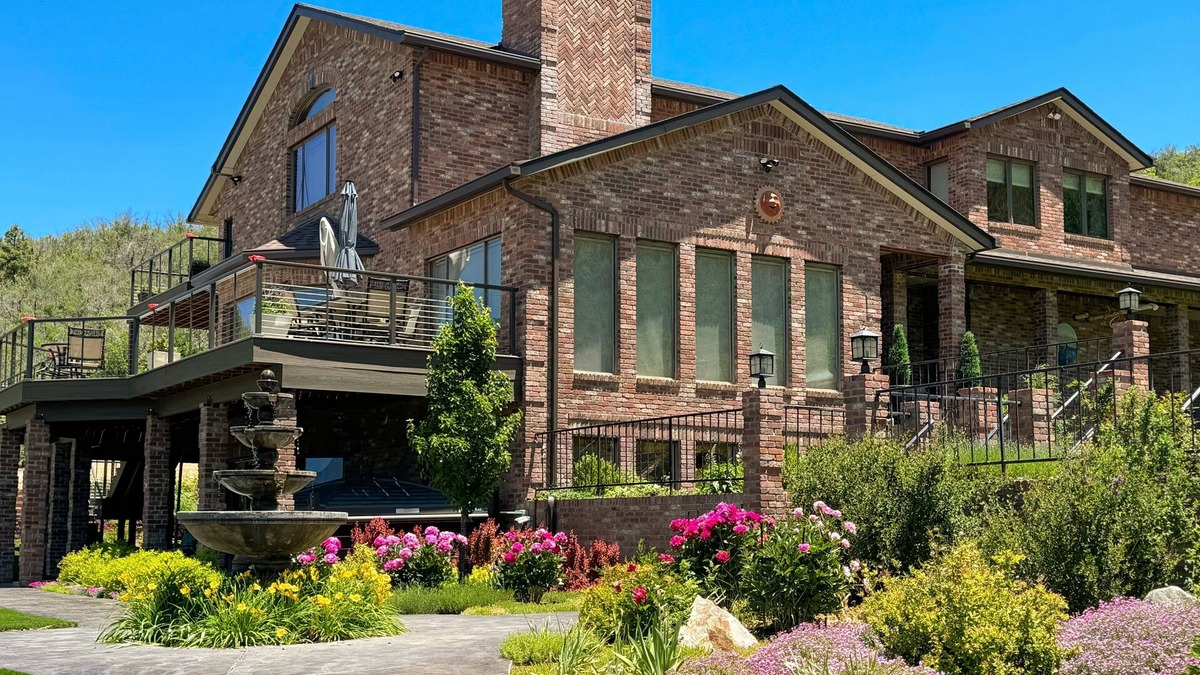 Durango - Purgatory House | Spacious mountain retreat w/incredible views, hot tub, gym & great location