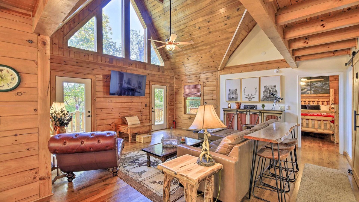 Mouth of Wilson Cabin | Spacious Mouth of Wilson Cabin Near New River