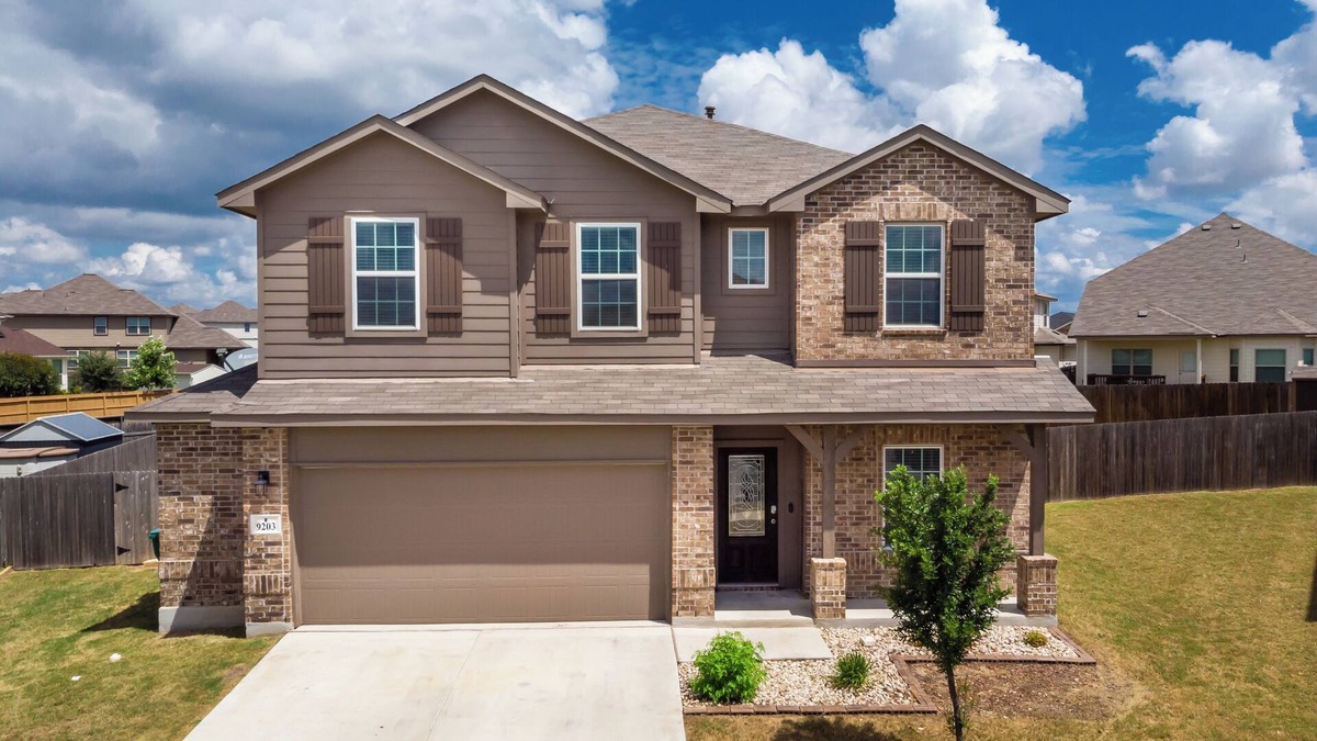 Converse House | Spacious New Build, 4 Beds, Near Randolph AFB