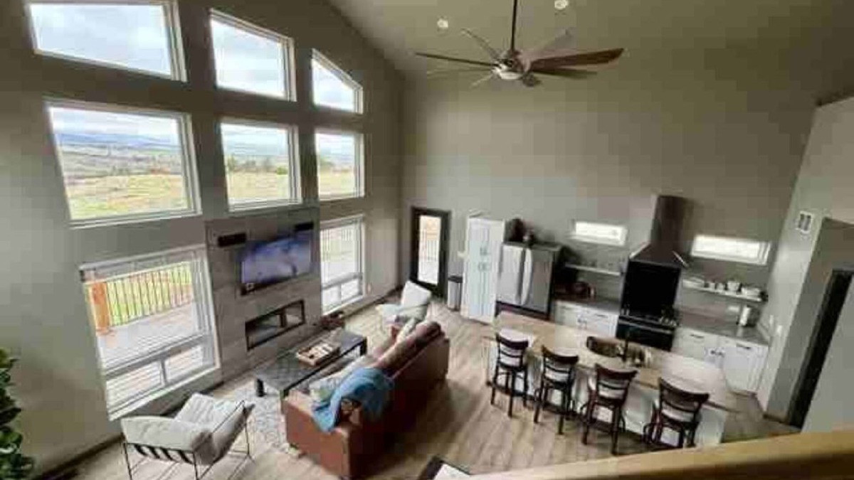Colorado City Cabin | Spacious new home, mtn views, CO City-Rye, RV Hook-Up, golfing, hiking, fishing