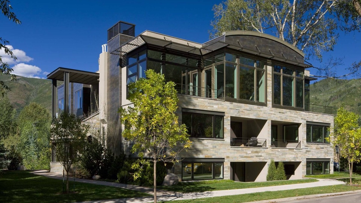 Aspen Condo | Spacious & Newly renovated 2BR/2BA- Between Koch and Wagner park