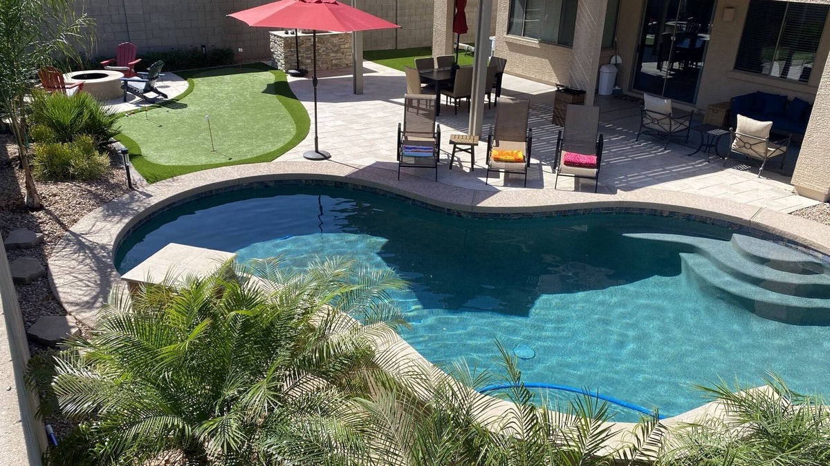 Surprise House | Spacious Oasis in Surprise near Stadium