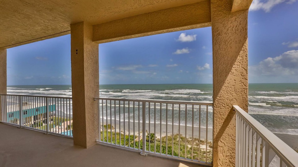 Horton Shores Condo | Spacious Oceanfront, Corner, Condo, Walking Distance to Flagler, Hot Tub