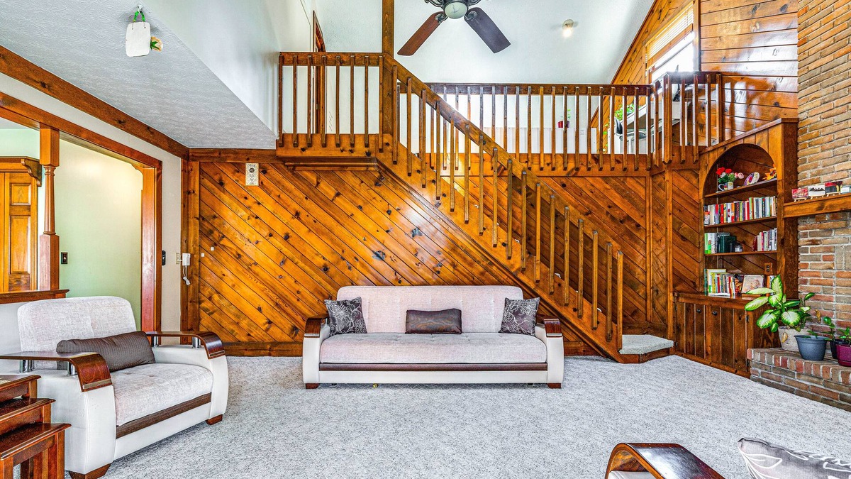 Worthington House | Spacious Ohio Home ~ 12 Mi to Downtown Columbus
