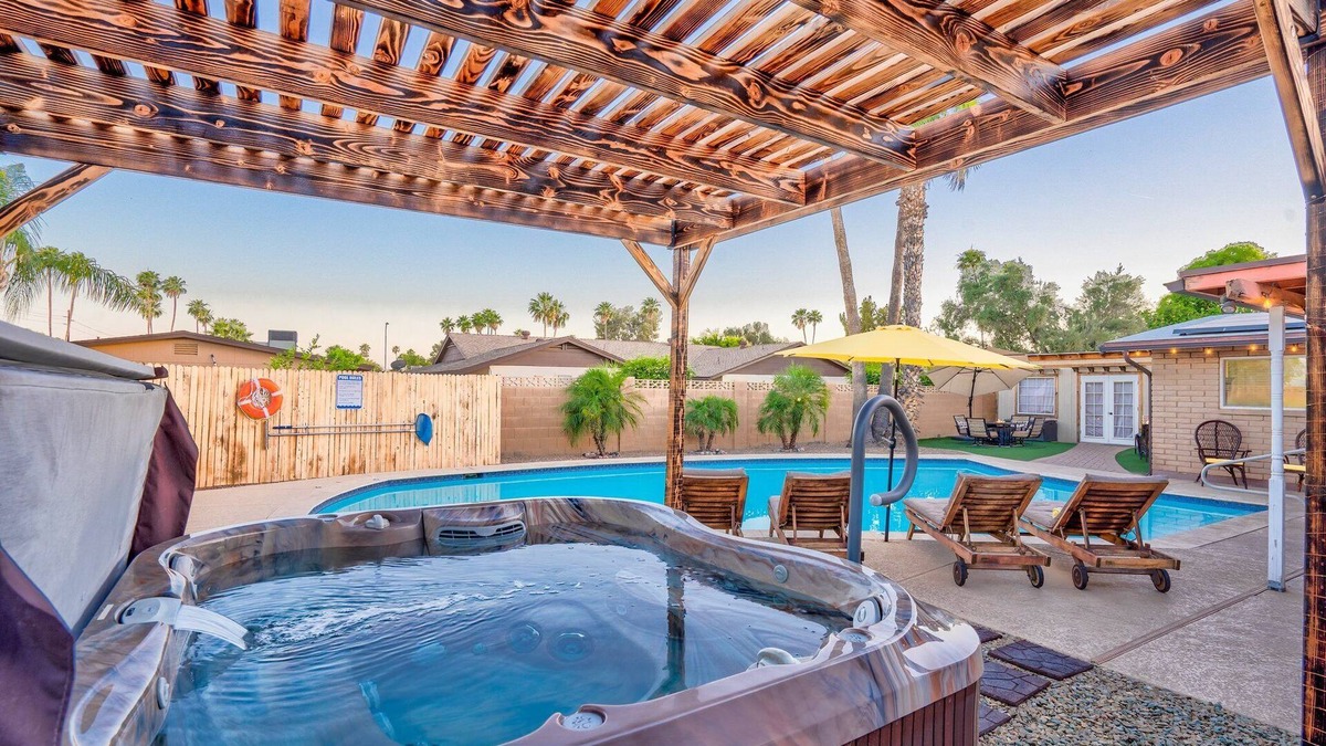 Scottsdale Highlands House | Spacious Old Town Scottsdale Paradise w/Heated Pool, Hot Tub, Firepit & Grill!