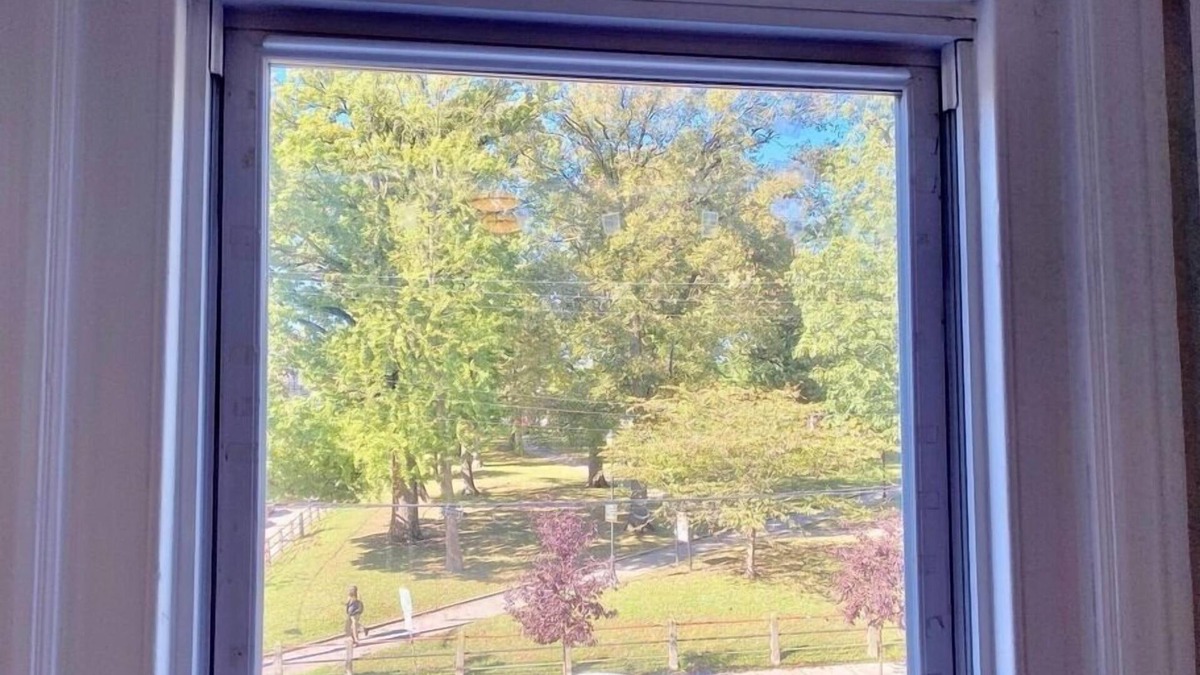 Garden Court Apartment | Spacious One Bedroom Overlooking Park, Near UPenn