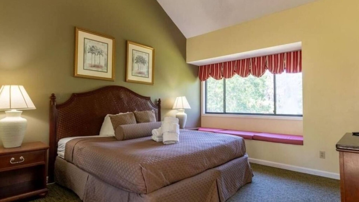 Shipyard Plantation Apartment | Spacious, Open Floor 2 Bedroom Townhome