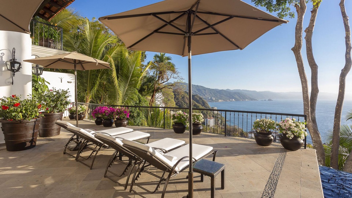 Conchas Chinas Villa | Spacious, Open-Air Villa w/Unequaled Luxury/Views, 5 Mins to Town, Chef & Staff