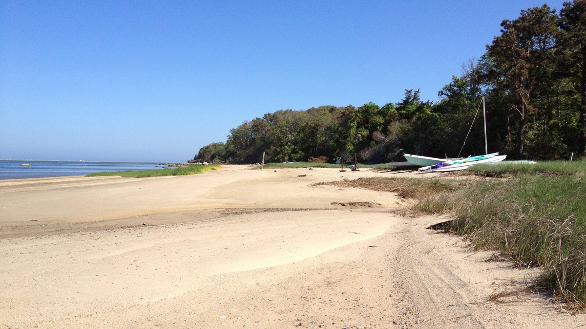 South Orleans Apartment | Spacious Orleans Apartment With Private Beach Access