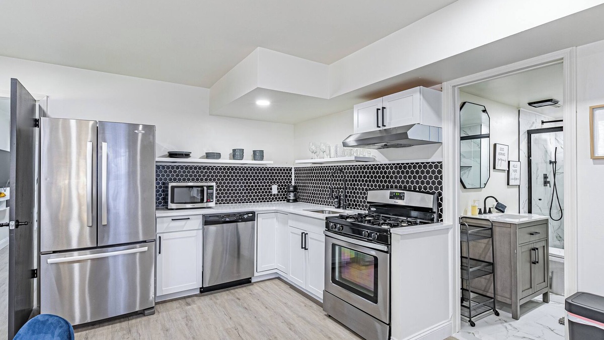 Union House | Spacious/Oversized 5 bed and 3bed home