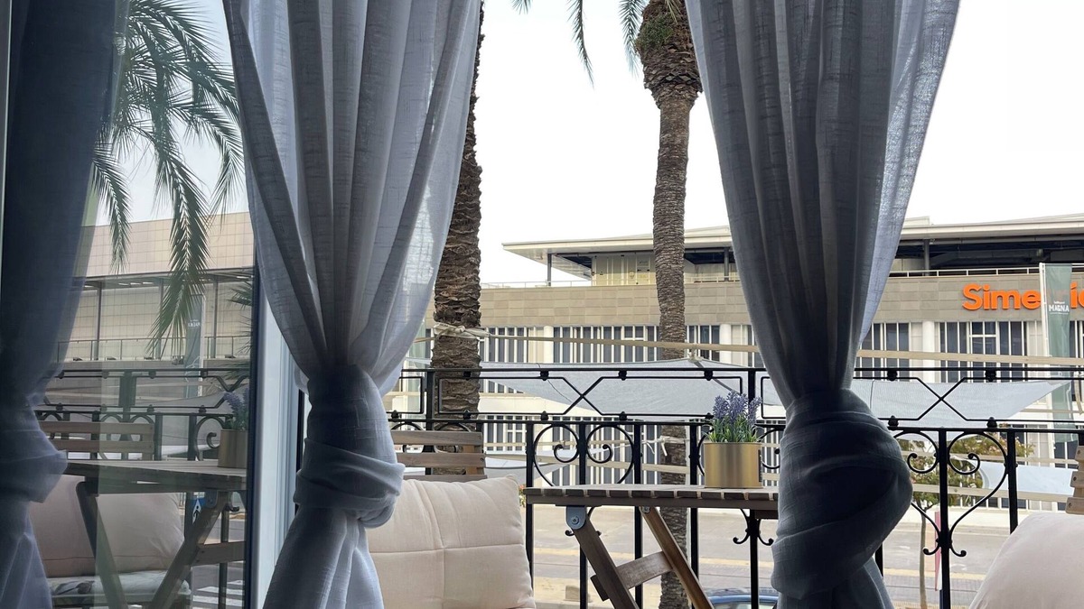El Grao de Castellon Apartment | Spacious Private Apartment BuenaVista with Rooftop in Grao - Centrally Located