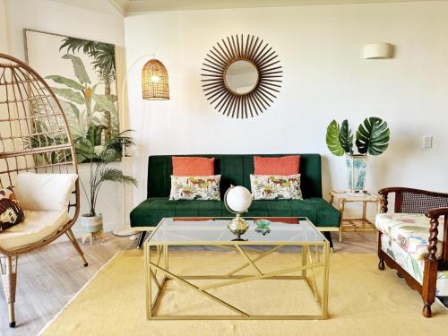 Newton Apartment | Spacious Park Views with Spa, Pool, Gym, Netflix