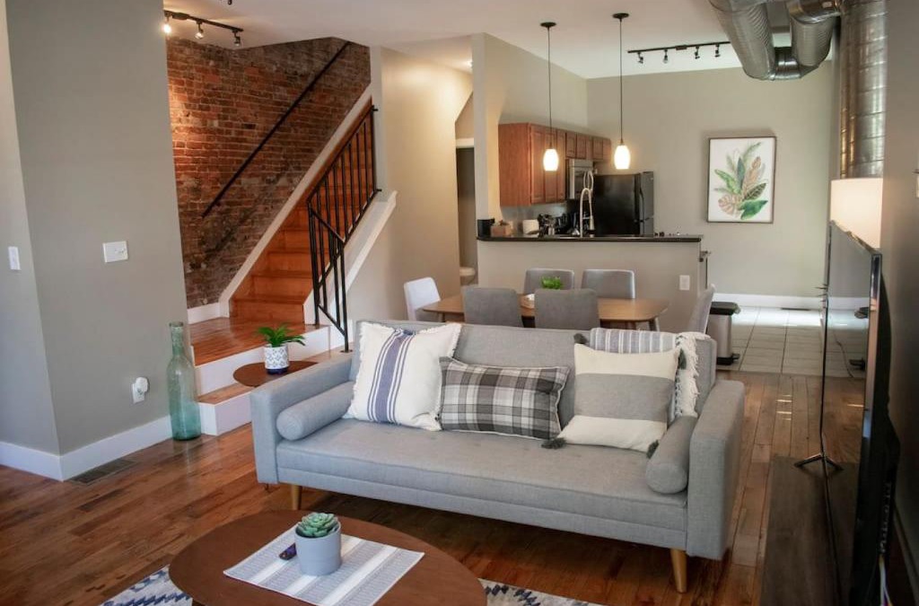 Pendleton House | Spacious Parkside Suites with Private Roof Deck