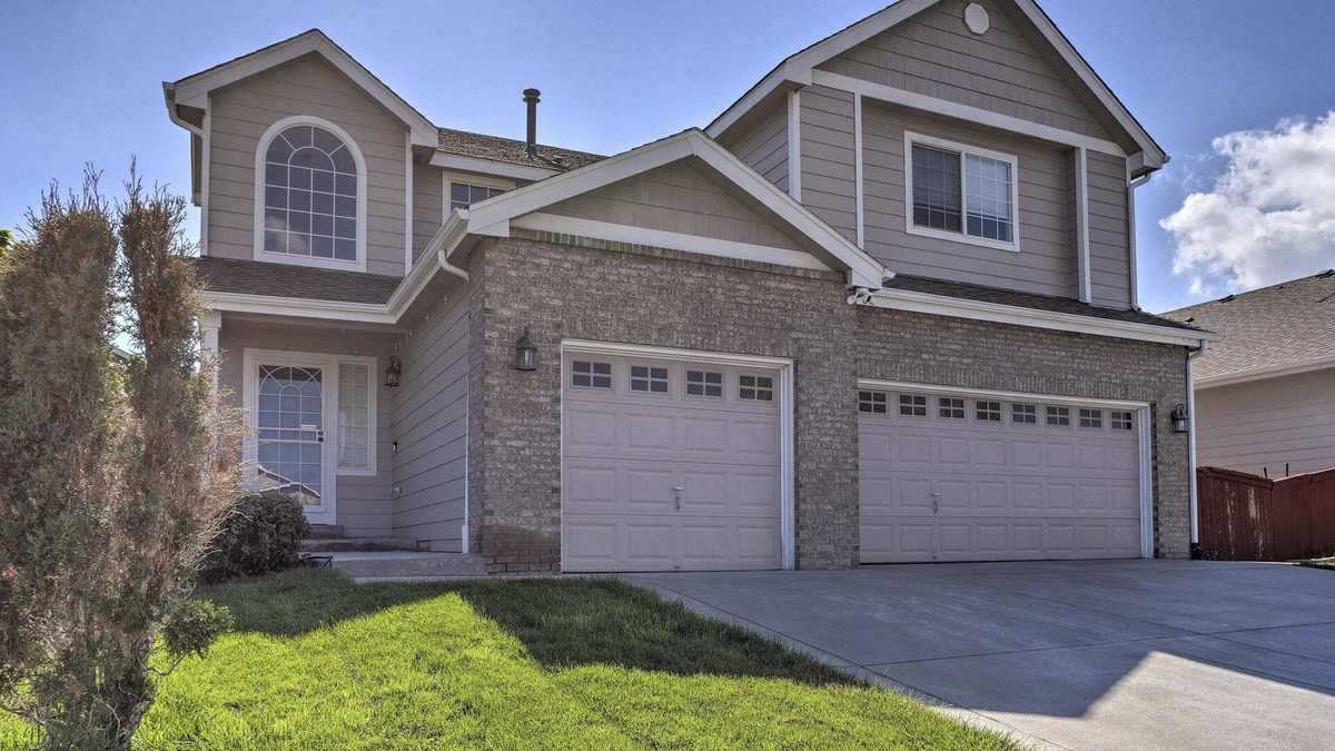 Thornton House | Spacious Parkview Home Near Denver w/Game Room