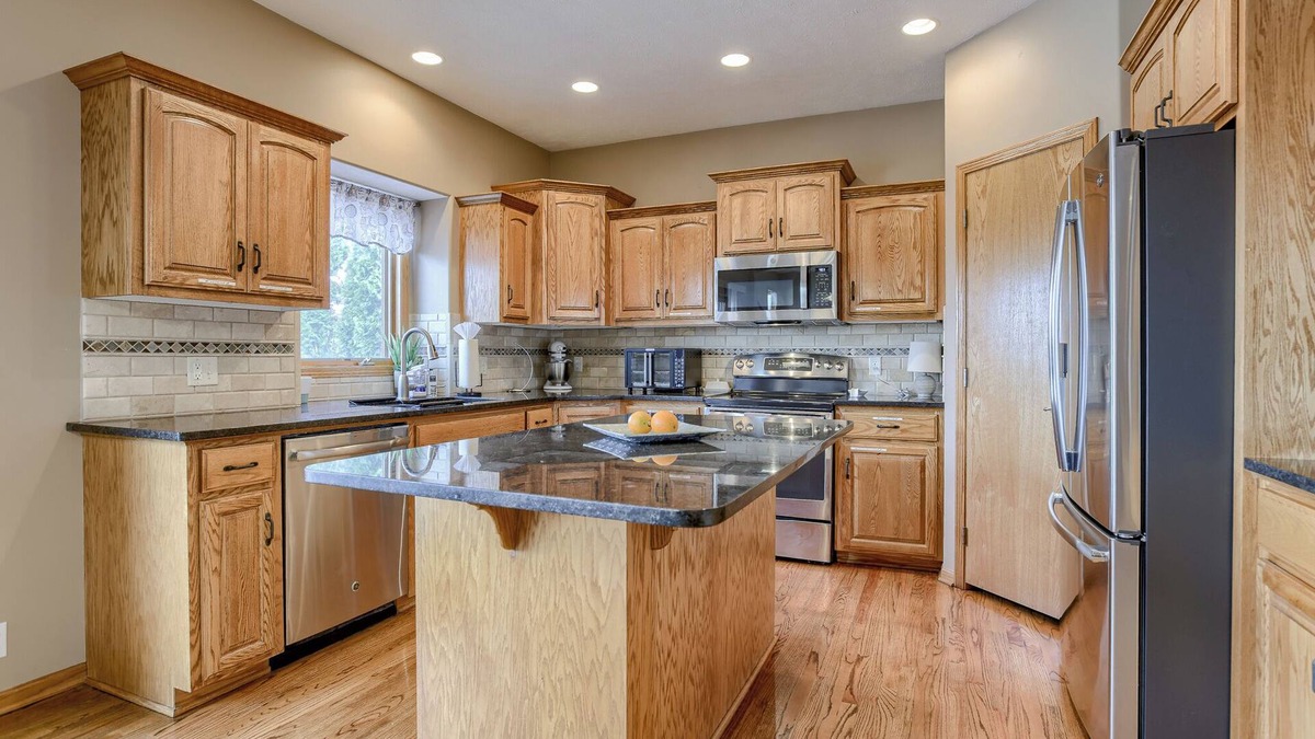 Omaha House | Spacious Pool House with tons of amenities!