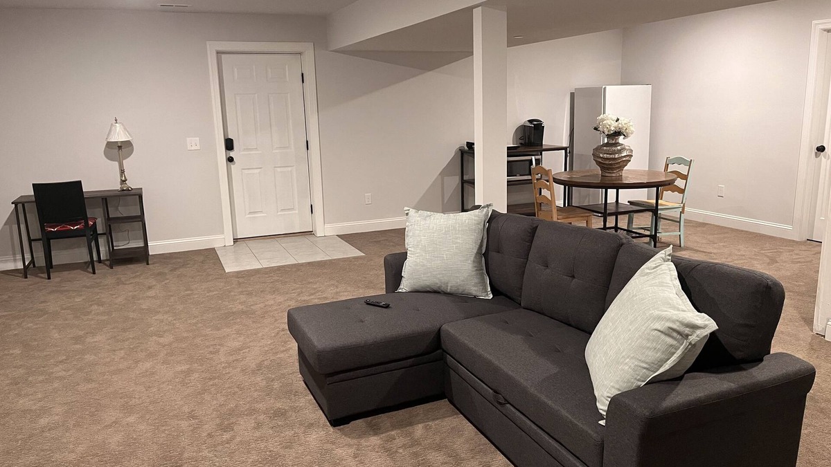 Severn House | Spacious Private Basement