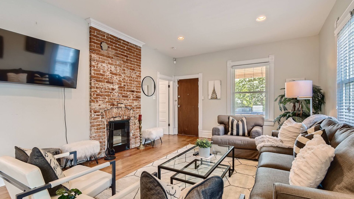 Sunnyside House | Spacious private home in Lohi, Great Location, Large Backyard, Gameroom, Garage
