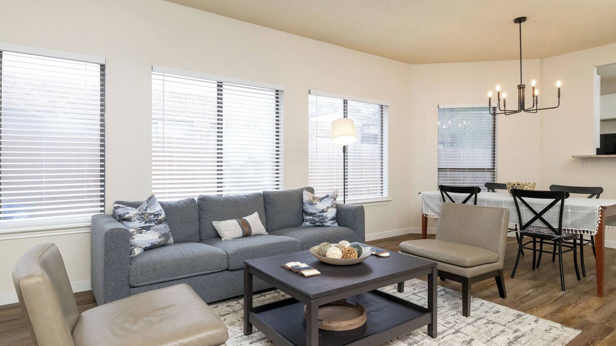 Euless House | Spacious Private Home Near Dining & Attractions
