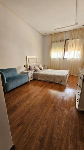 Sale House | Spacious Private Room next to the airport