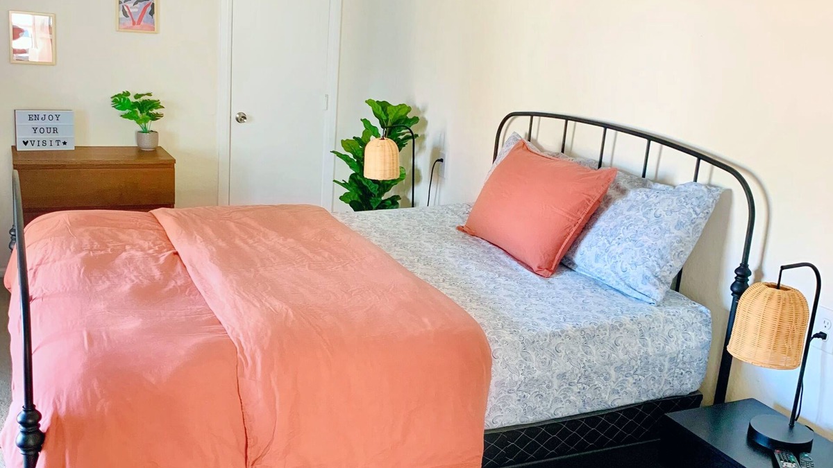North Long Beach Apartment | Spacious private studio in Long Beach