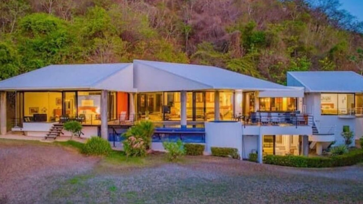 Playa Ocotal House | Spacious Private Villa , Sleeps 11, Amazing Ocean View , 5 min walk to the beach
