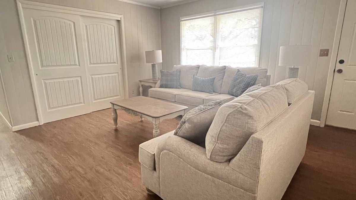 Muskogee House | Spacious ranch home in quiet neighborhood.