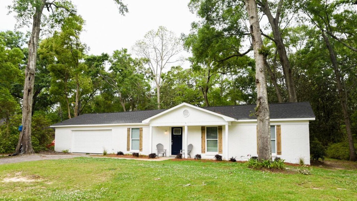 Grand Bay House | Spacious Ranch on the Coast