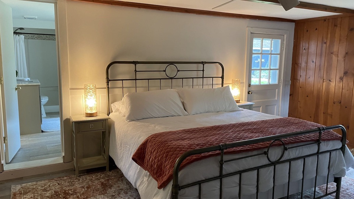 Traverse City Cottage | Spacious ranch-take the bike trail to town and skip traffic! Close to everything