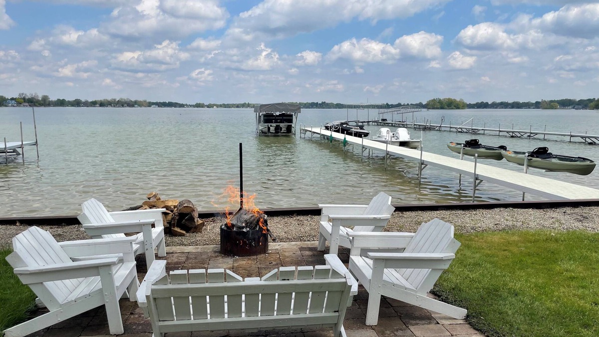 Crystal House | Spacious, remodeled, family friendly lakefront home.