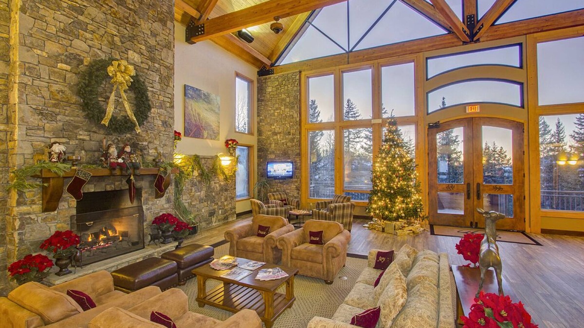 Mountain Village Condo | Spacious Retreat Steps from Ski Access!